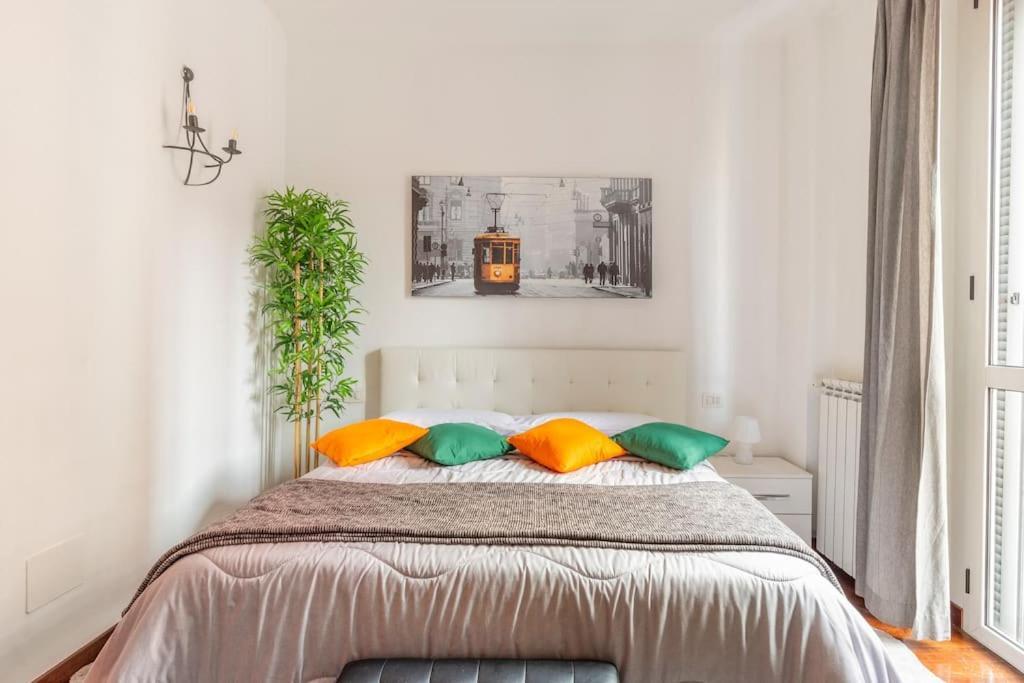 Modern In Next To Metro M5 - Sarca 73 Milano